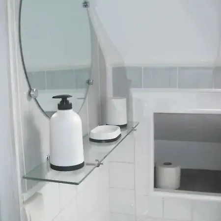 Le Clos D'aval Le Cerisier Apartment